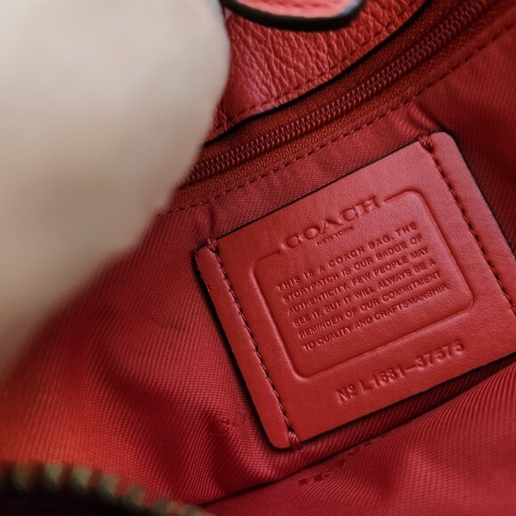 Like New Coach Mercer Red/Orange Leather Shoulder Bag - Picture 17 of 17